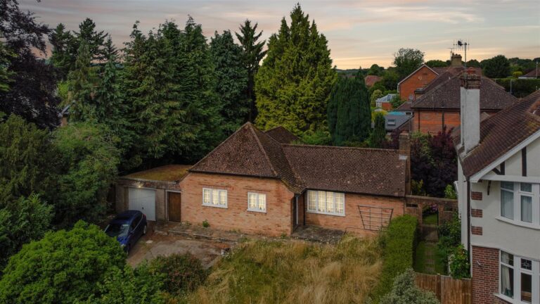 Green End Road, Hemel Hempstead, HP1