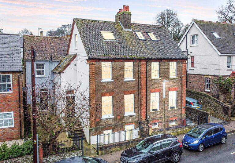 George Street, Hemel Hempstead, HP2