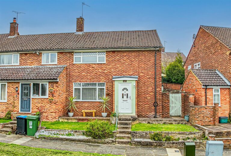 Shrubhill Road, Hemel Hempstead, HP1