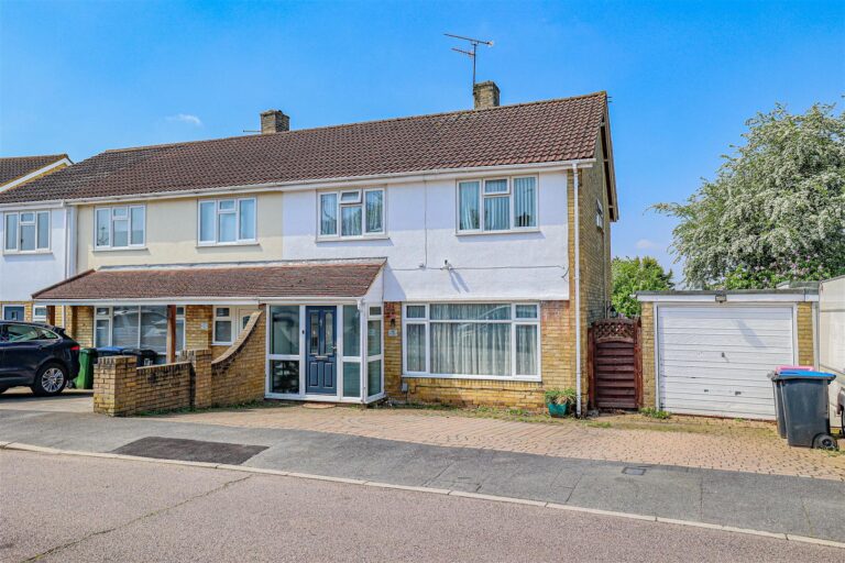 Fouracres Drive, Hemel Hempstead, HP3