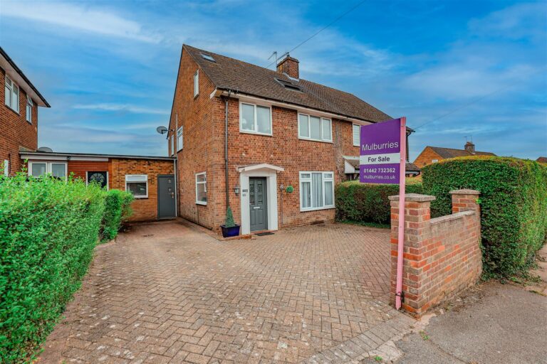 Hobbs Hill Road, Hemel Hempstead, HP3