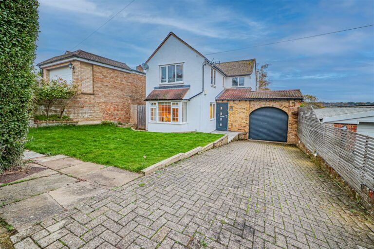 Gadeview Road, Hemel Hempstead, HP3