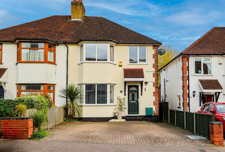 Deaconsfield Road, Hemel Hempstead, HP3