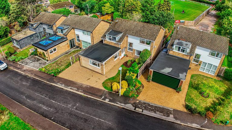 Lombardy Close, Hemel Hempstead, HP2