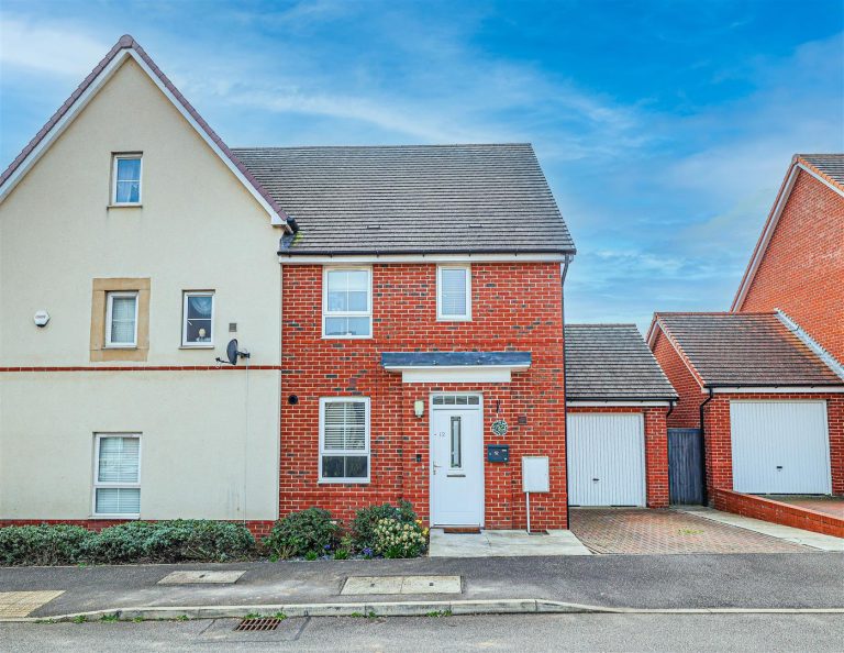 Woodwhite Way, Hemel Hempstead, HP2