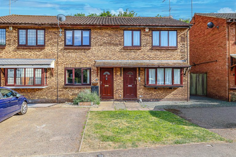 Hunters Oak, hemel Hempstead, HP2