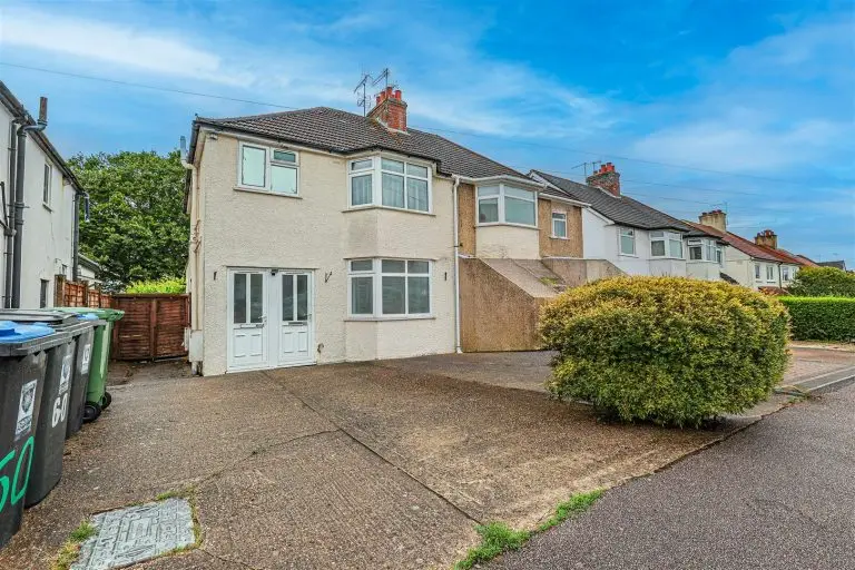 Deaconsfield Road, Hemel Hempstead, HP3