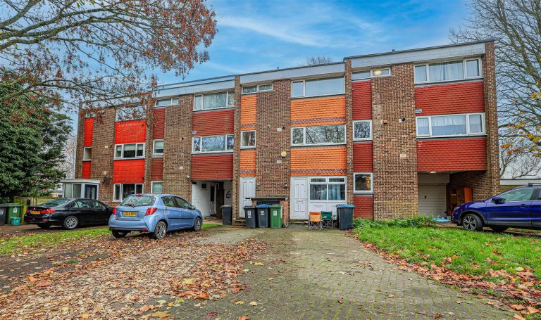 Westerdale, Hemel Hempstead, HP2