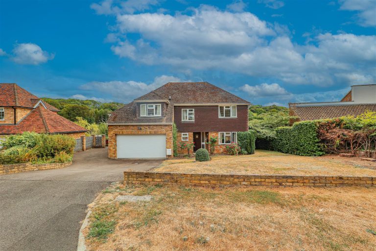 Silverthorn Drive, Hemel Hempstead, HP3