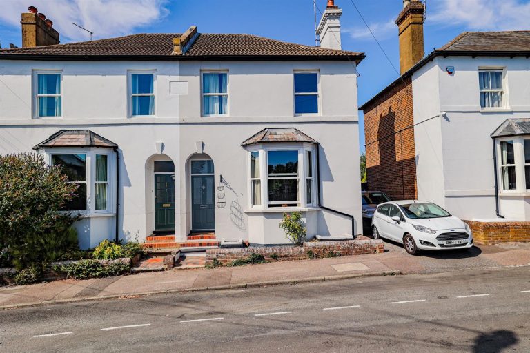 Broad Street, Hemel Hempstead, HP2