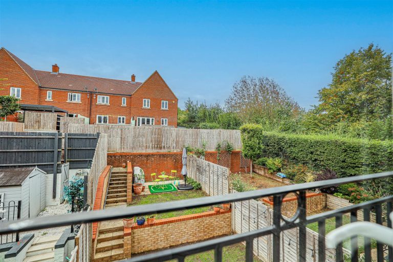 Harrier Close, Hemel Hempstead, HP3
