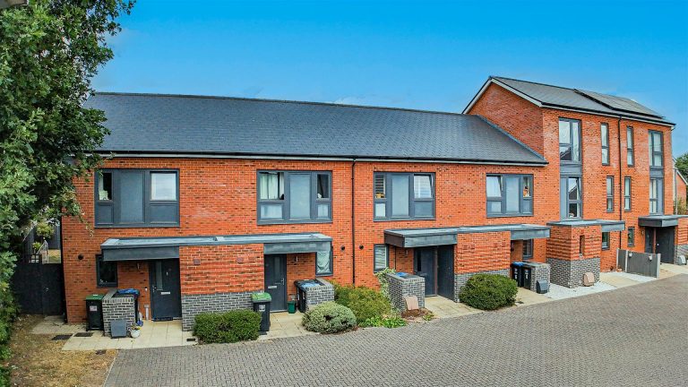 School End Crescent, Hemel Hempstead, HP1